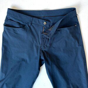 Lululemon | ABC Classic-Fit 5 Pocket Pant | Warpstreme | Navy | Size 33